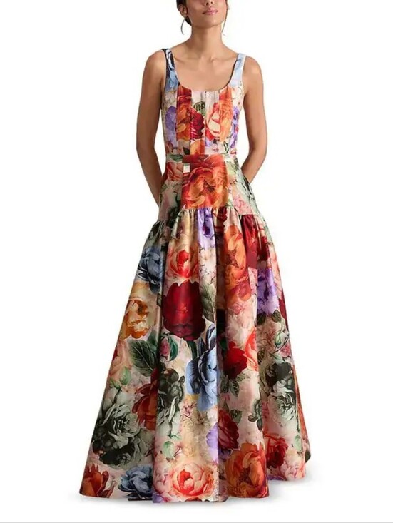Alice + Olivia Dresses & Skirts - Alice + Olivia diana structured maxi dress